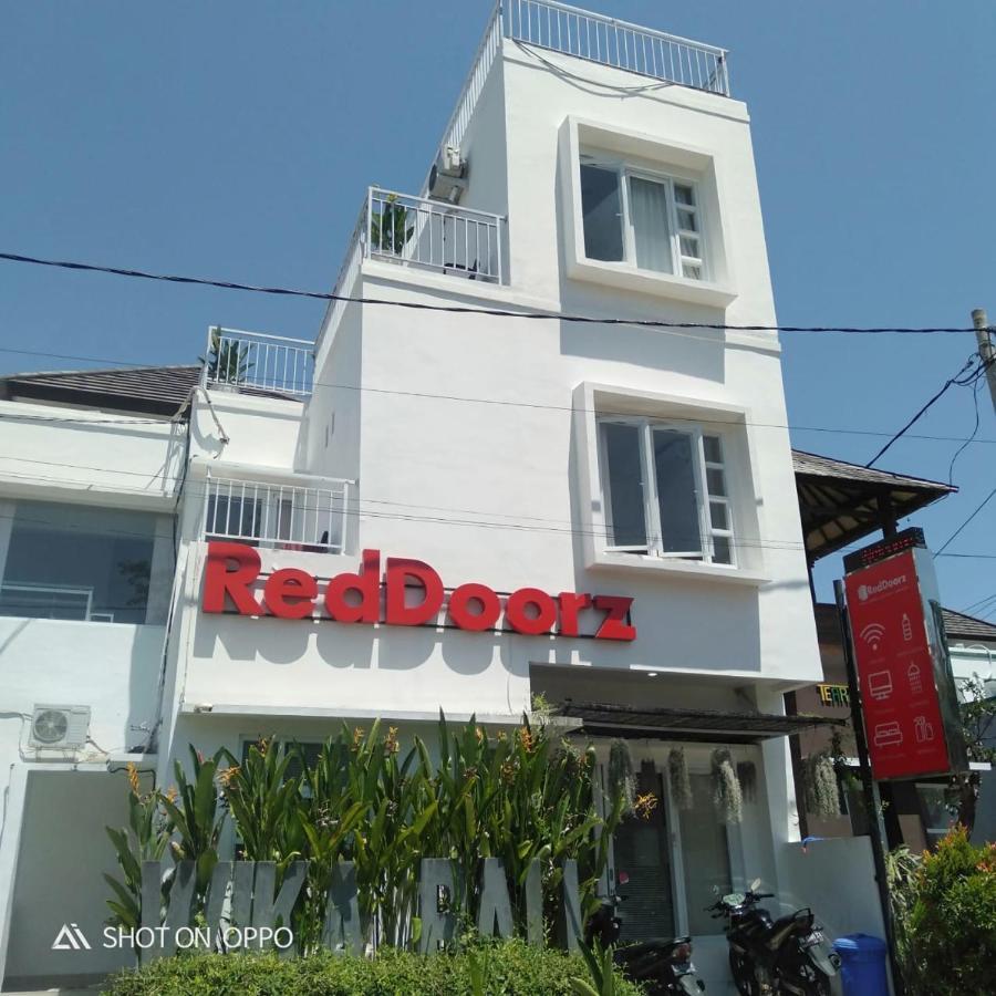 Wika Bali Beach House Jimbaran Екстериор снимка